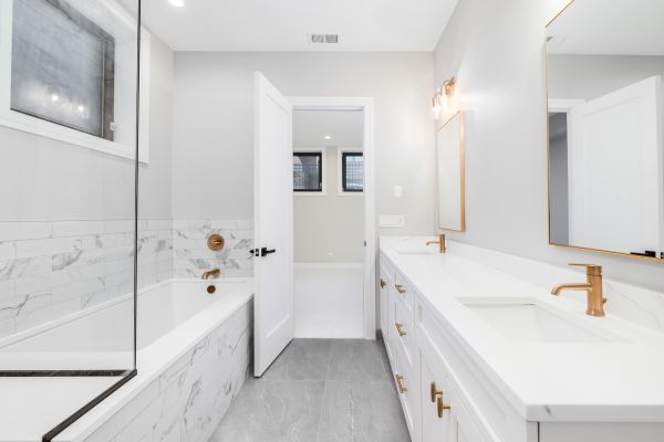 Cost of Bathroom Installation in Lees Summit