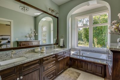 Top Bathroom Remodeling Companies in Oak Grove, MO